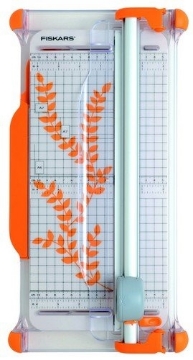 Picture of 9908 Fiskars Rotary Paper Trimmer