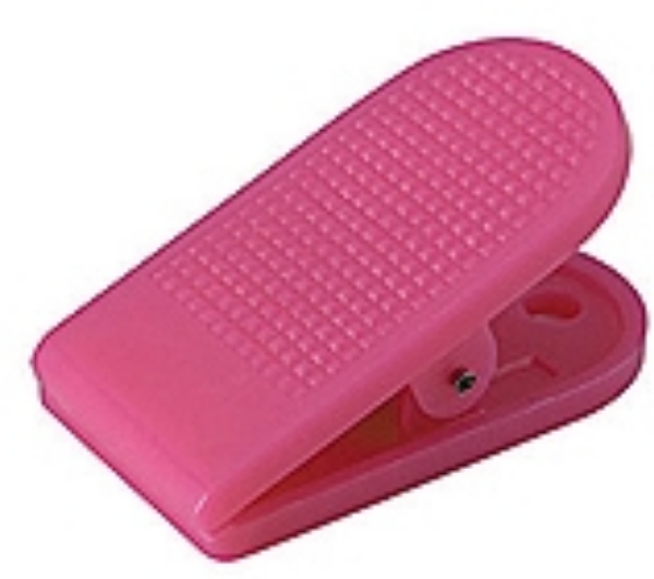 Omega Paper Clips Round Medium 10 Pcs General Stationery