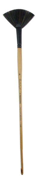 Picture of Princeton Catalyst Polytip Bristle Fan Brush - 6400 (Size 6)