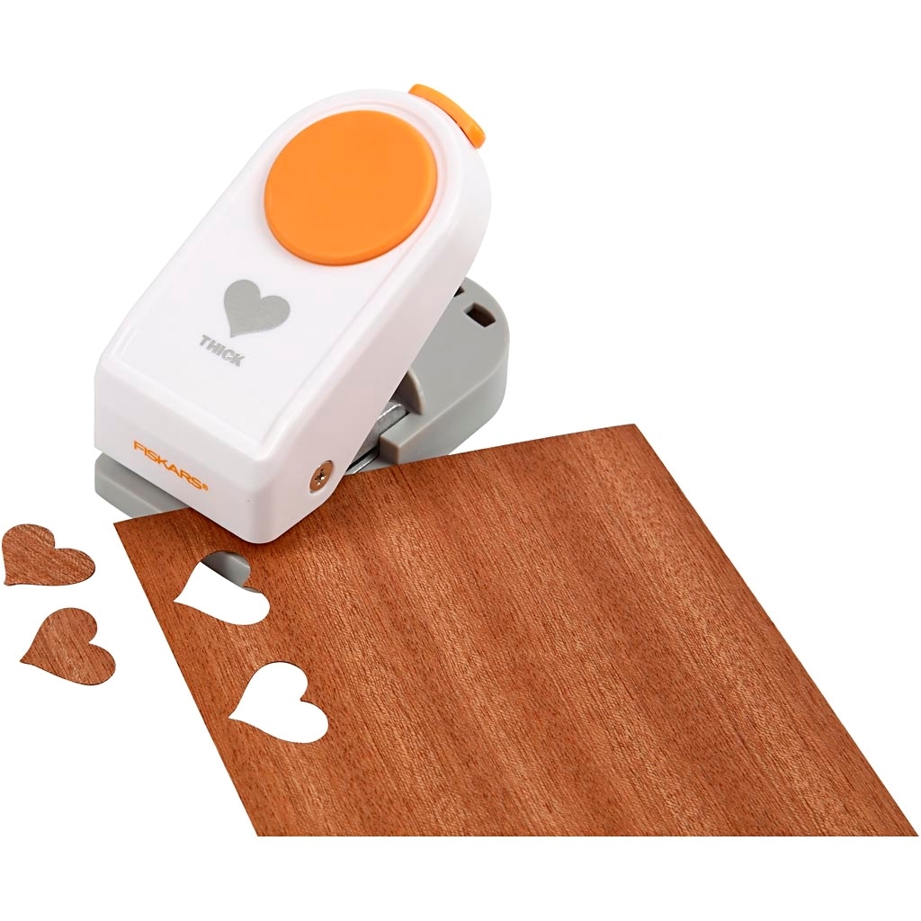 8950 Fiskars Power Punch Heart