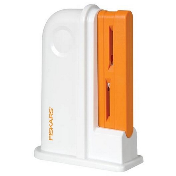 Picture of 8620 Fiskars Universal Scissor Sharpener