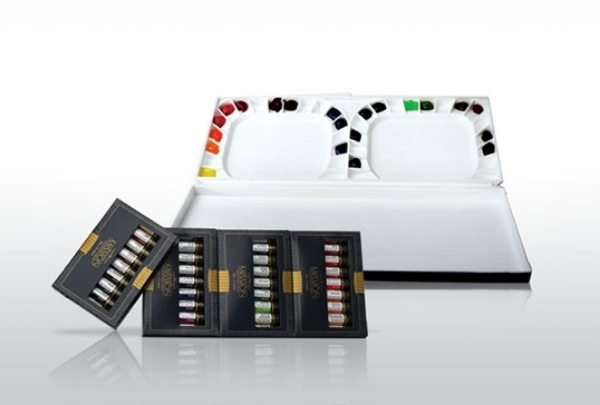Picture of Mijello Mission Gold Artist Watercolour - Set of 36 with palette (7ml)