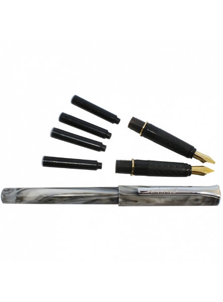 Picture of Mont Marte Calligraphy 2 Nib Pen Set - 8 Pieces