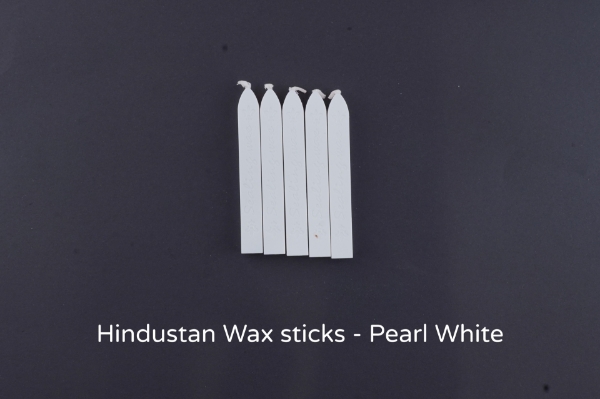 Picture of HTC Square Wax Stick Set Of 5 - Pearl White