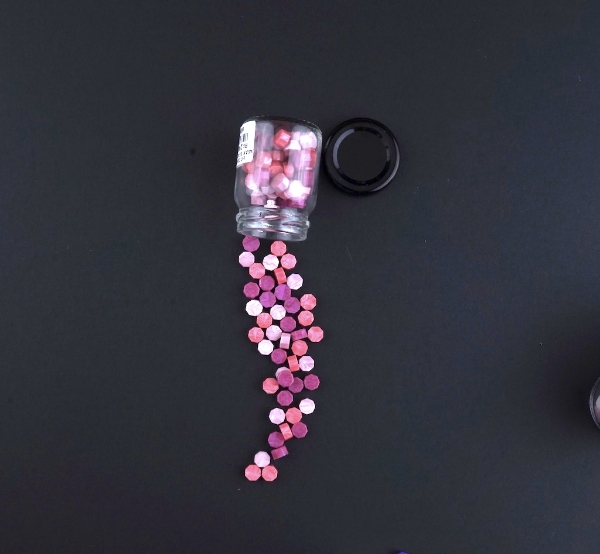 Picture of HTC Wax Beads - Pink Flush (100 Beads)