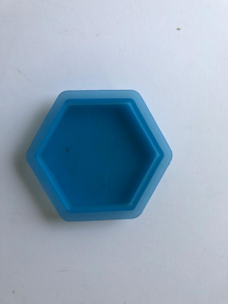 BEYOND SILICONE HEXAGON MOULD DEEP15MM