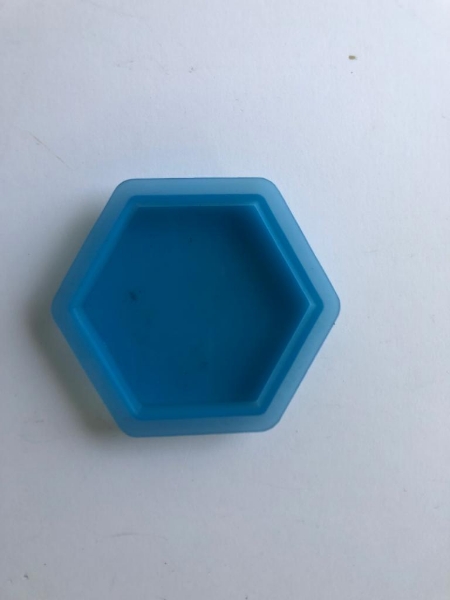 Picture of BEYOND SILICONE HEXAGON MOULD DEEP-15MM 