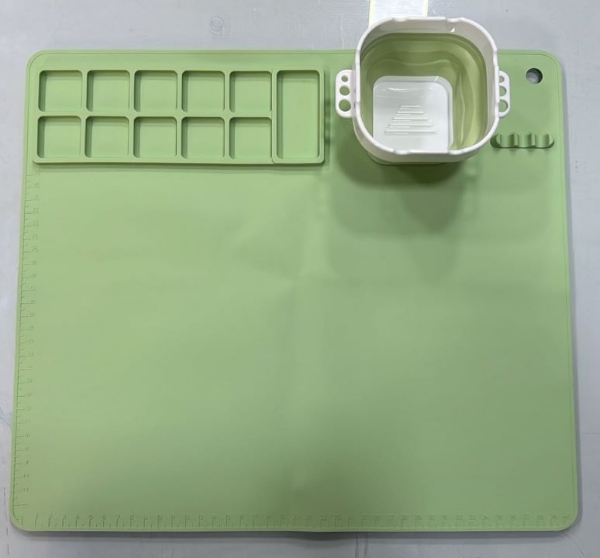 Picture of HTC Silicone Craft Mat with Palette