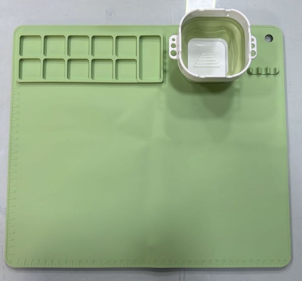 HTC Silicone Craft Mat with Palette